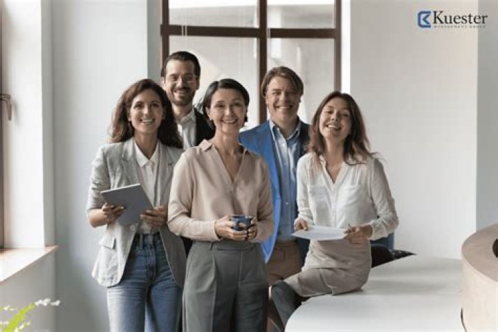 Are HOA board members personally liable?