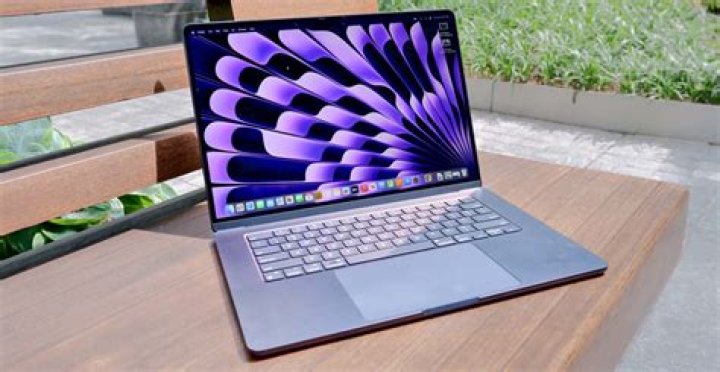 Can SSD be installed in MacBook Air?