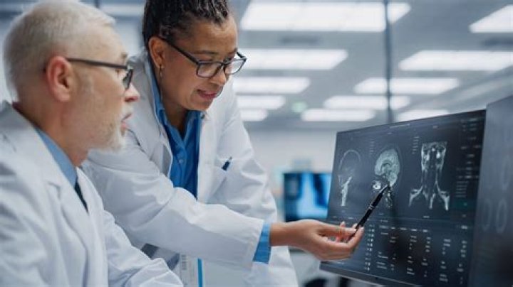 Do Neurologists study behavior?