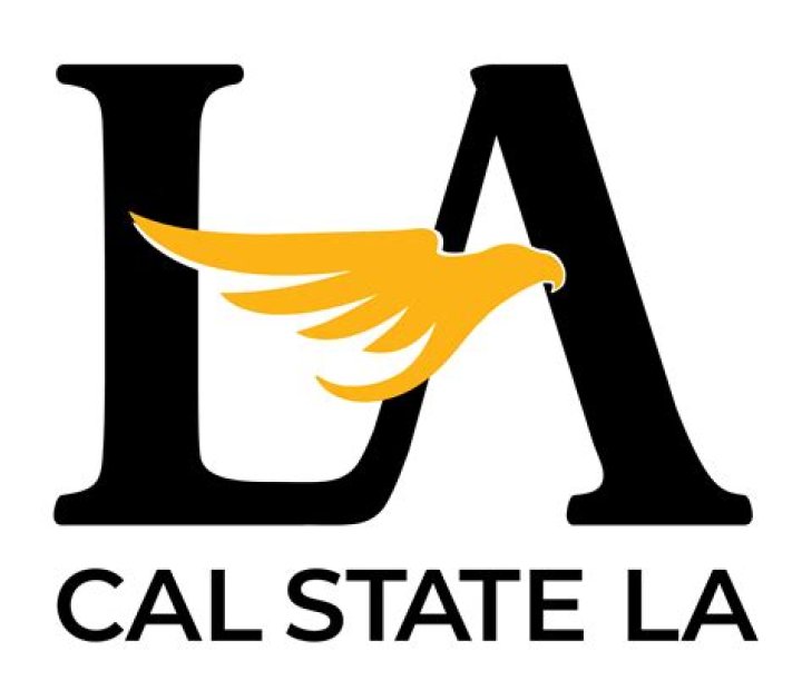 Does Cal State LA have a basketball team?
