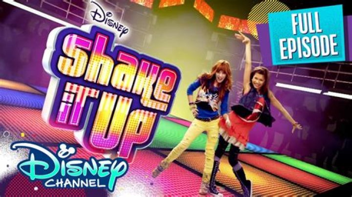 Does Rocky date Logan in shake it up?