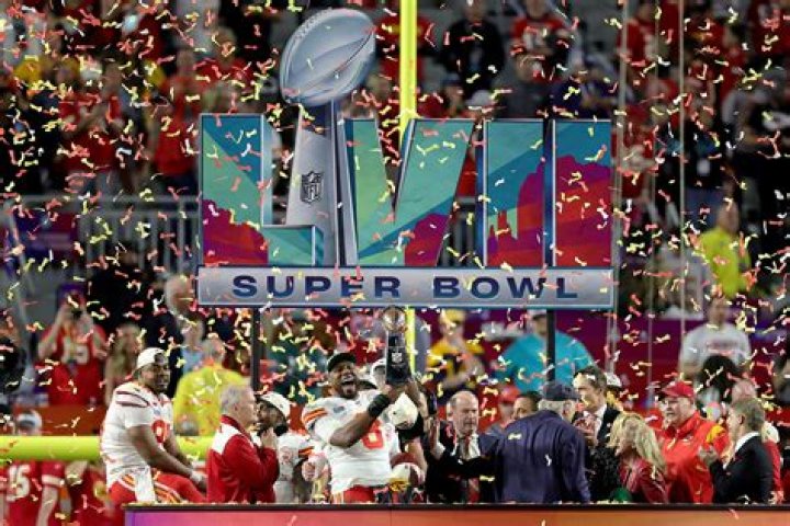 Has a 9 7 team won the Superbowl?