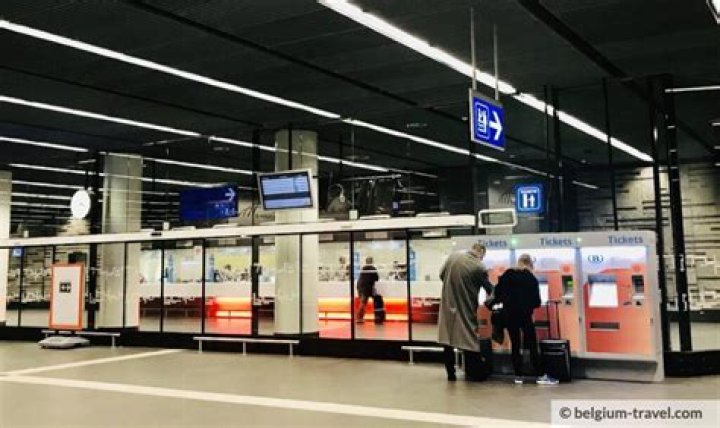 How do I get from Brussels Airport to the train station?