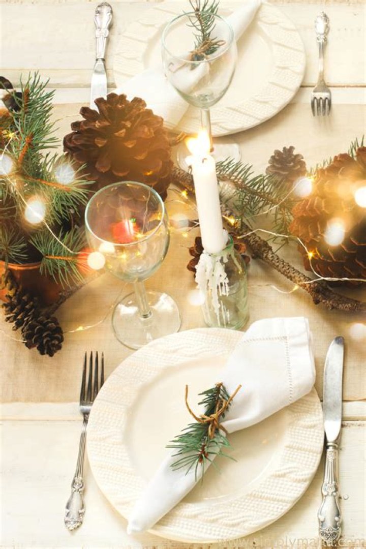 How do you make a table look Christmassy?