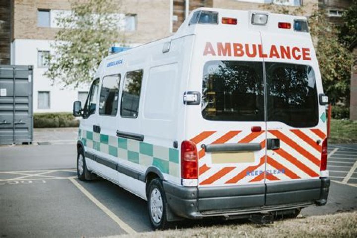 How much is an ambulance ride in the US?