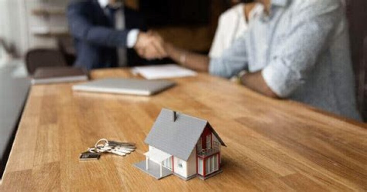 Is a deed in lieu better than foreclosure?