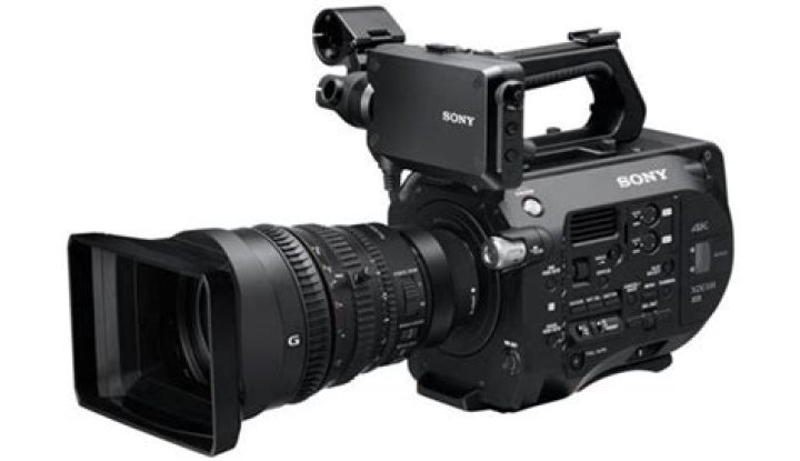 Is FS7 a 4K?