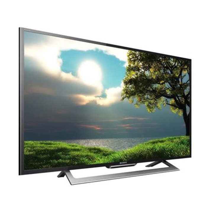 Is Sony Bravia 32 inch a smart TV?