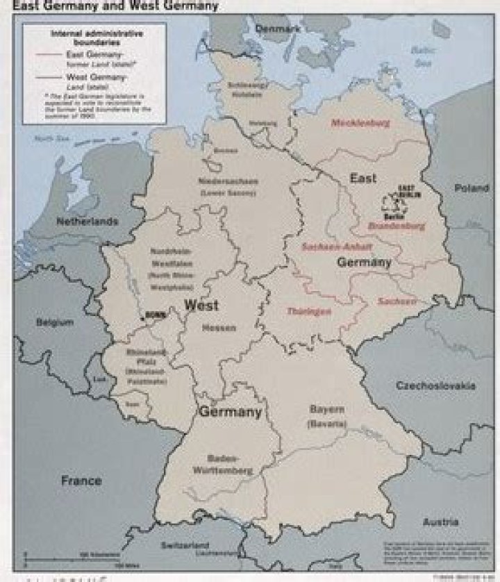 What are the differences between East Germany and West Germany?