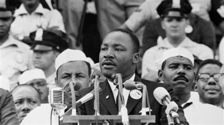 What does the best man have to say in his speech?