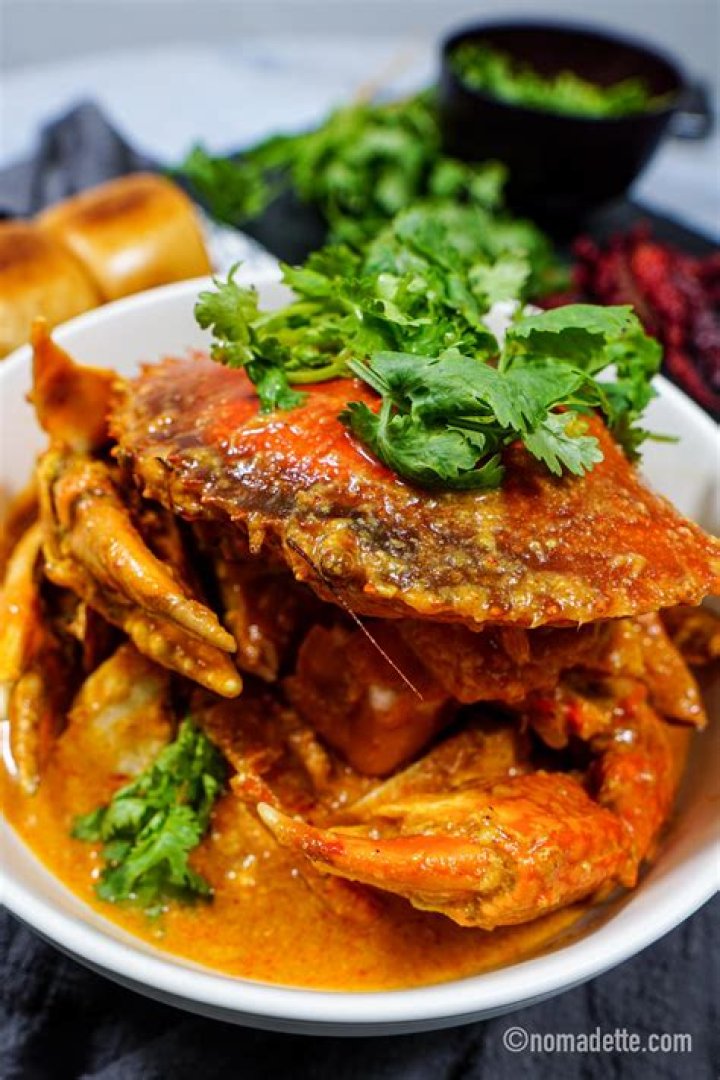 What goes well with chilli crab?