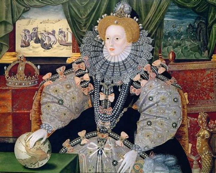 What happened to Queen Elizabeth 1 face?