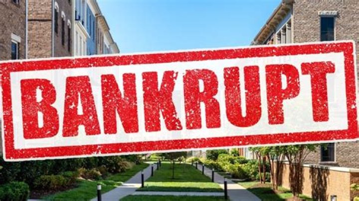 What happens if a HOA goes bankrupt?