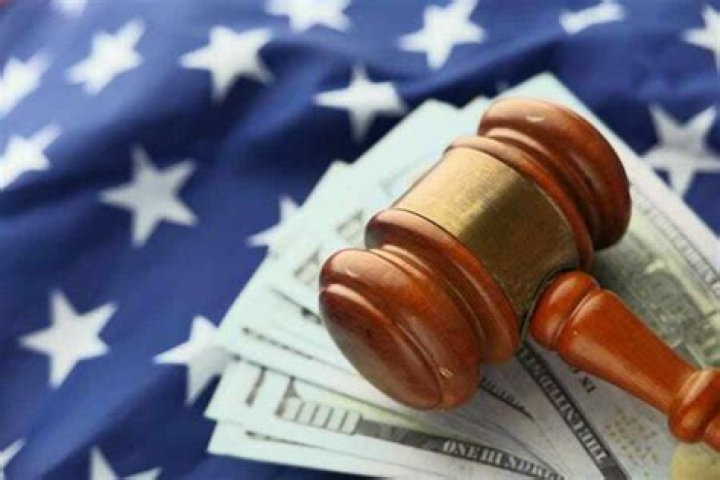 What happens when a Chapter 7 case is dismissed?