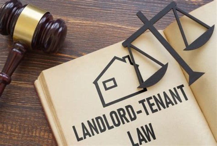 What is a commercial landlord responsible for?