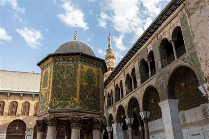 What is the name of the famous mosque in Damascus?