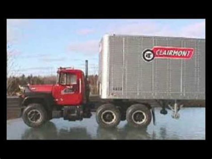 What major trucking company just went out of business?
