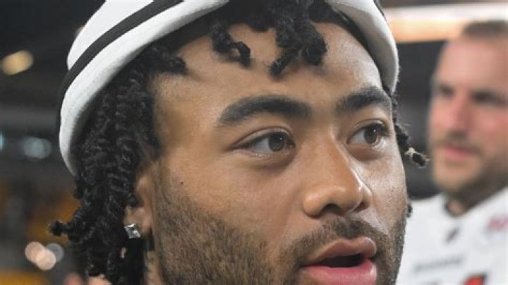 Why is Jaylen Warren out?